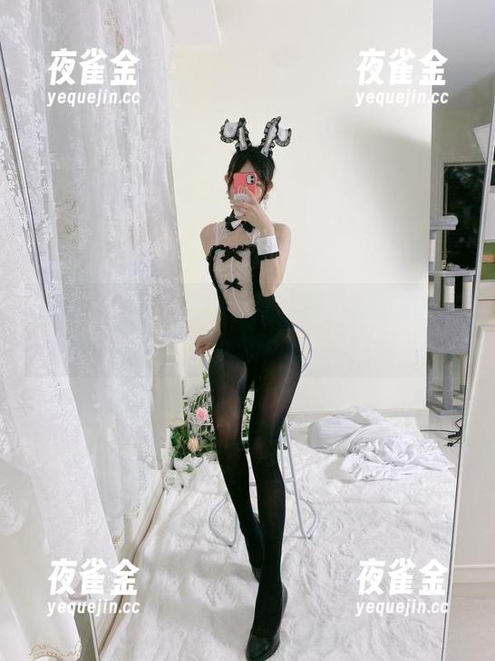 51酱 敬请期待,51酱的天使写真,内含丰富福利哦