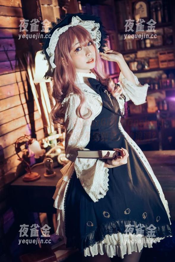 ElyEE子 也许ElyEE子对CyberGirlBlanche的理解,是我们意想不到的另一种浪潮?