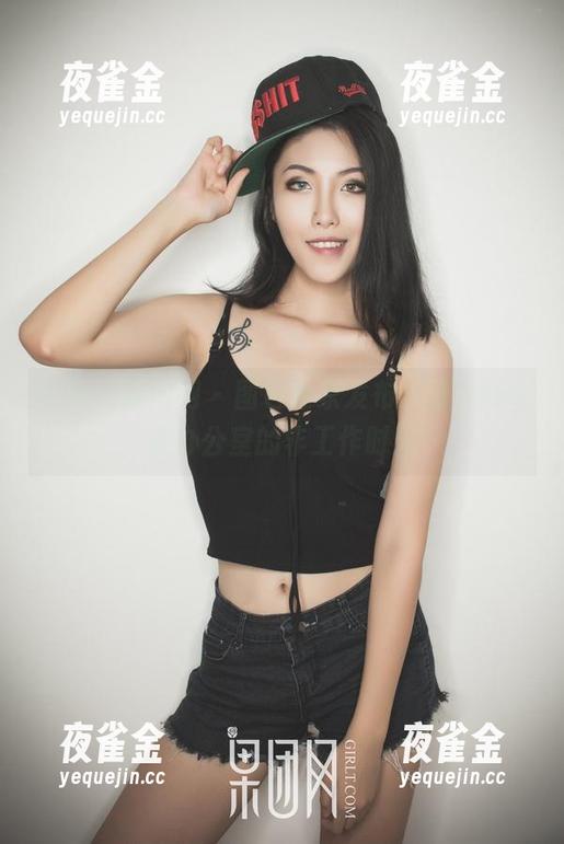 GIRLT果团网 - 图包独家发布：甜Abby在办公室的非工作时光