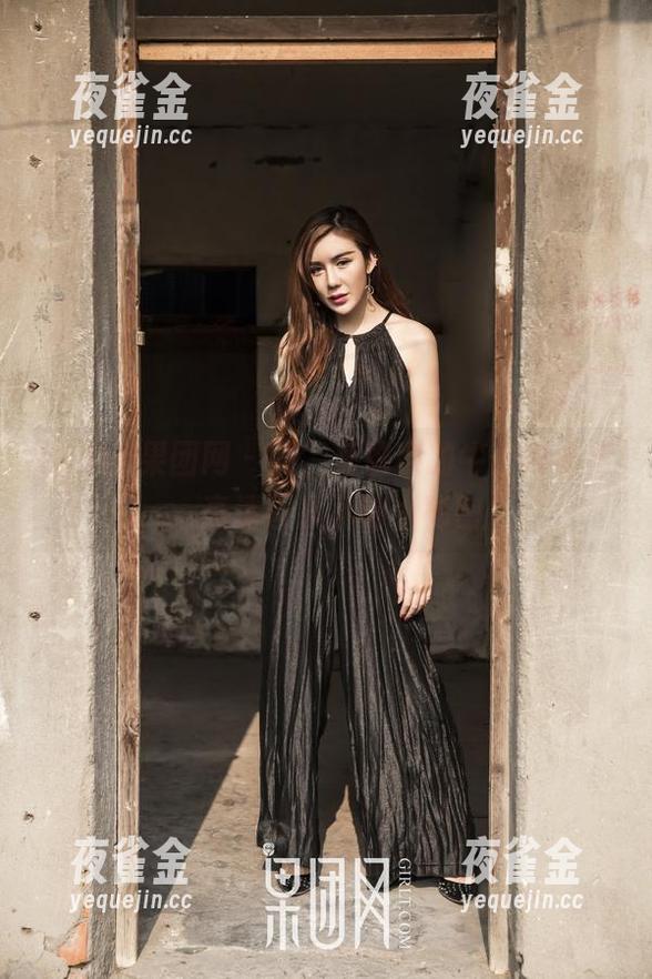 GIRLT果团网-莫雅琪 GIRLT果团网 - 啊,莫雅琪的牛仔裤合集:高清画质下的小秘密