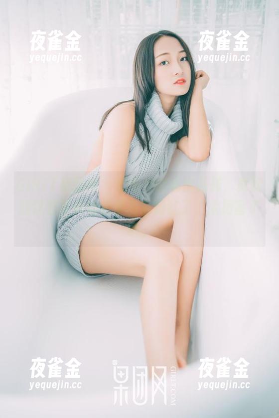 GIRLT果团网-黄歆苑 GIRLT果团网 - 奶牛也能玩出花样,黄歆苑这套写真让我都有些眼红了,太厉害了吧。