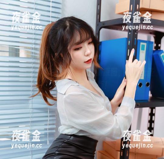 Leah梓未 看了Leah梓未这组连衣裙的原图,原来无圣光也是一种绝版!