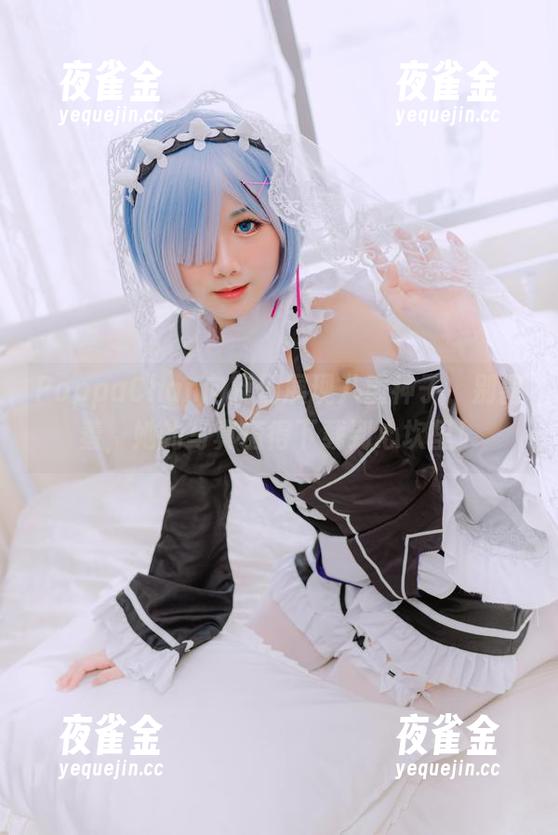 PoppaChan PoppaChan向我们展现八重神子,别害羞,她的写真值得下载到心坎里!
