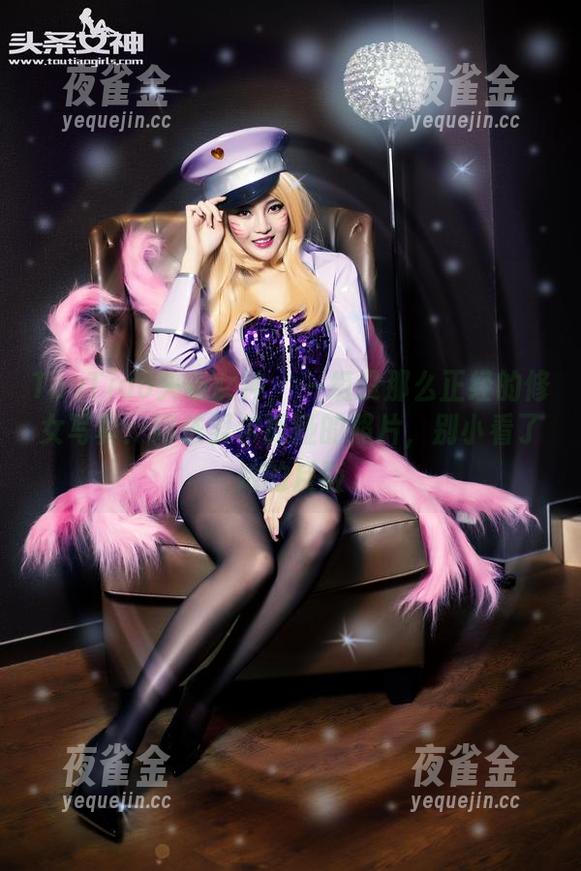 TouTiao头条女神-阿依努尔瓦娅 TouTiao头条女神 - 一组没那么正经的修女写真:阿依努尔瓦娅的照片,别小看了她的反叛