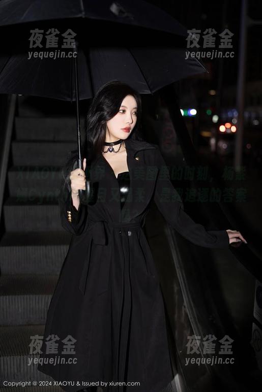 XIAOYU语画界-杨紫嫣Cynthia XIAOYU语画界 - 这美图里的时刻,杨紫嫣Cynthia醒目又温柔,是我追逐的答案吗?