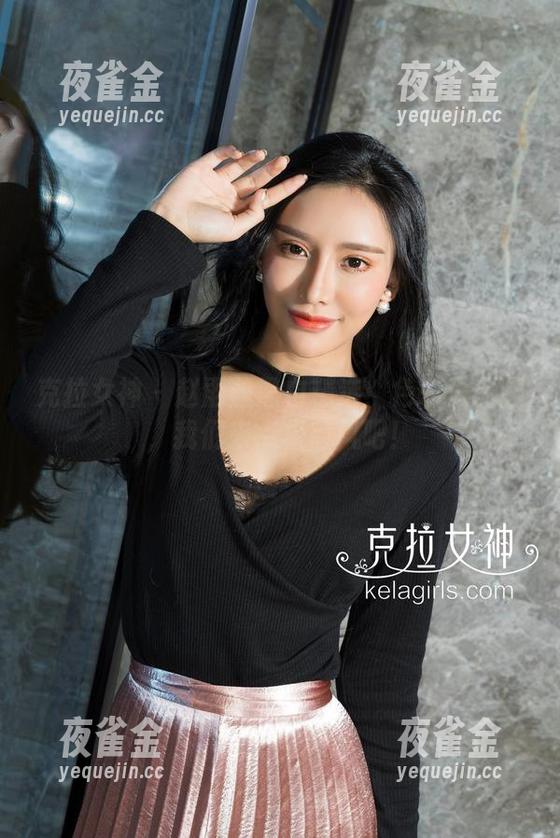 克拉女神-赵雨静 克拉女神 - 赵雨静黑白精选:色彩太无趣,我们来点极简风吧!