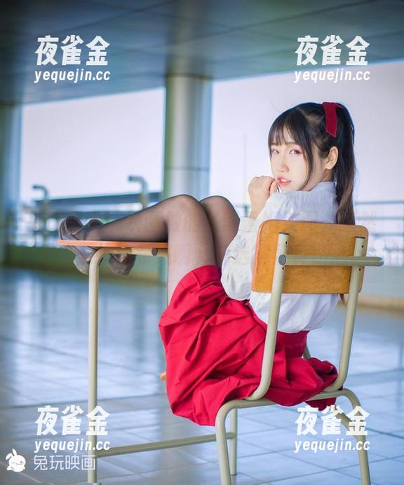 兔玩映画 好吧,兔玩映画做的圣诞蕾姆美图,果然是该深挖的领域啊,精选得可真贴心。