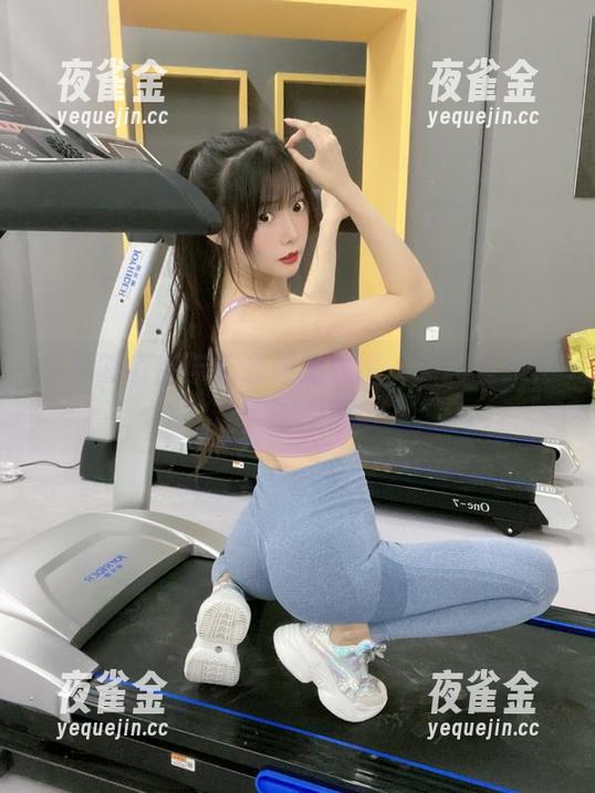 坏露露香宝 坏露露香宝与连衣裙的故事,原图里却又让人浮想联翩