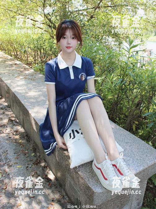 小众视觉 - 哇，芳芳的浴室福利图包，果然名不虚传嘛。