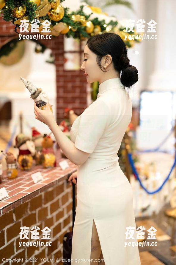 尤蜜荟-娜露selena 尤蜜荟 - 浴室奇遇记:娜露selena的美图更新,让我们一起“洗”个眼吧!