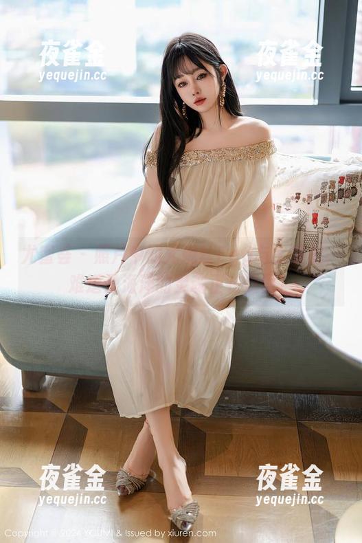 尤蜜荟 - 照片中的尤妮丝Egg与比基尼，难道是海洋的灵魂正在低语？