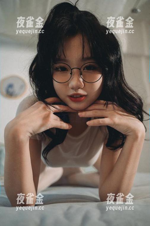 柒柒不可爱 没有柒柒不可爱的私服图册的清晨,果然是不完整的!