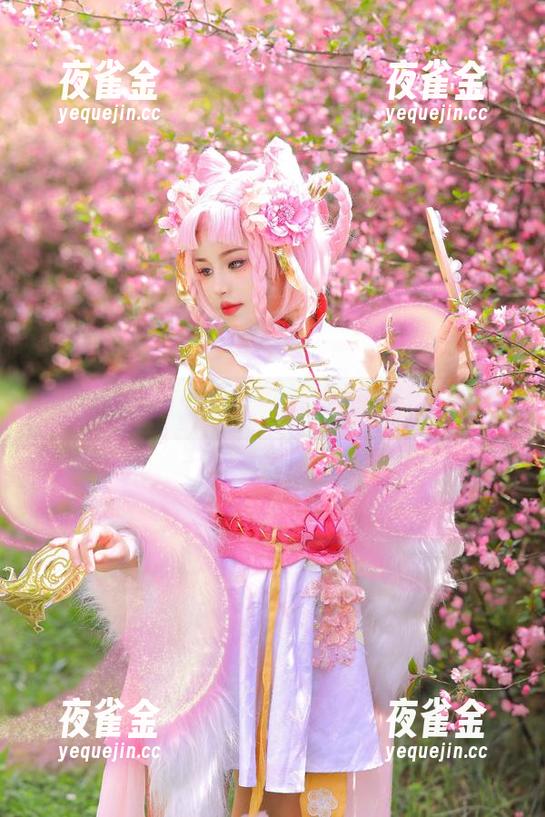 桃暖酱 桃暖酱的福利写真,怀玉不止于肉眼可见