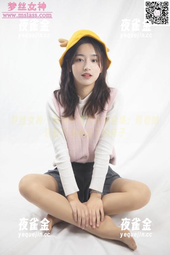 梦丝女神-晓晓 梦丝女神 - 晓晓的校园自拍合集:青春的轻狂与发奋忘了的样子