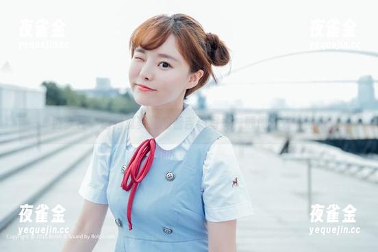 波萝社-夏美酱 波萝社 - 晒晒夏美酱的普吉岛写真,顺便下载一份吧