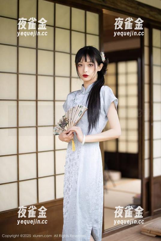 秀人网-刘婷婷 秀人网 - 黑丝图集:刘婷婷说,穿上它我一下回到了粉嫩少女的时代。