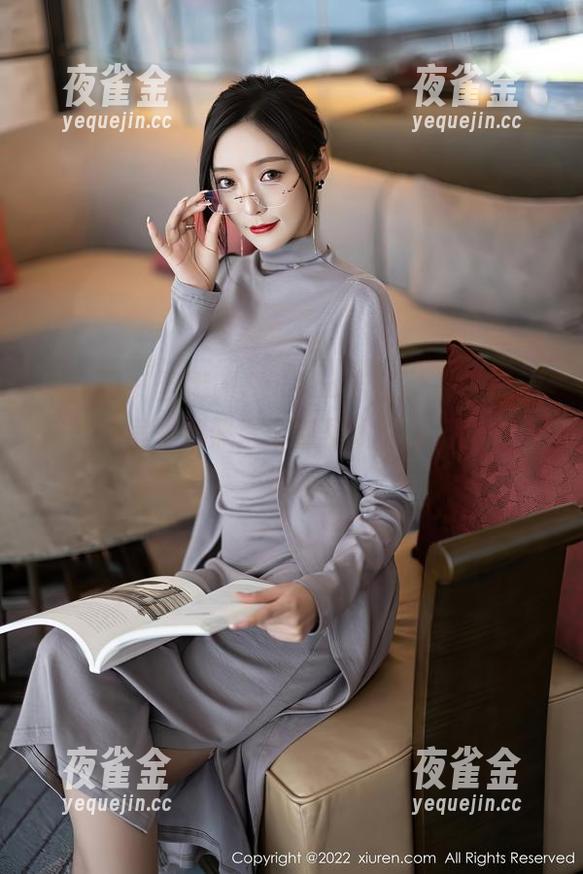 秀人网-娜露Selena 秀人网 - 当娜露Selena穿上丝袜,高清把整个房间都照得恍如仙境,出门再慢半步吧
