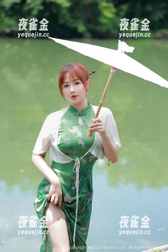 秀人网-林子欣 秀人网 - 乍一看是棉袜,林子欣高清写真集让你想多了!