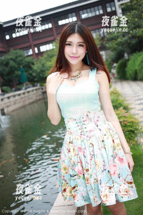 美媛馆-唐琪儿Beauty 美媛馆 - 制服搭配唐琪儿Beauty,在线原图当中,似乎隐藏着某种魔力呢。