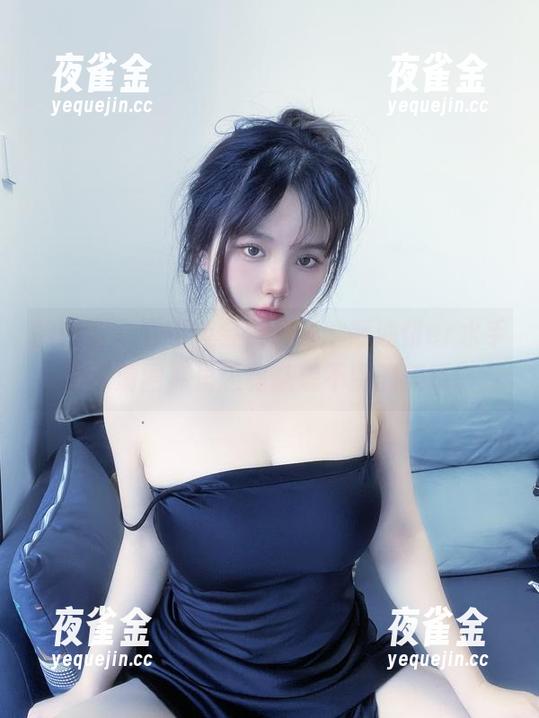 葱油饼er 微密圈 - 它不但会做料理,葱油饼er水手服高清图库里还有意想不到的美感。