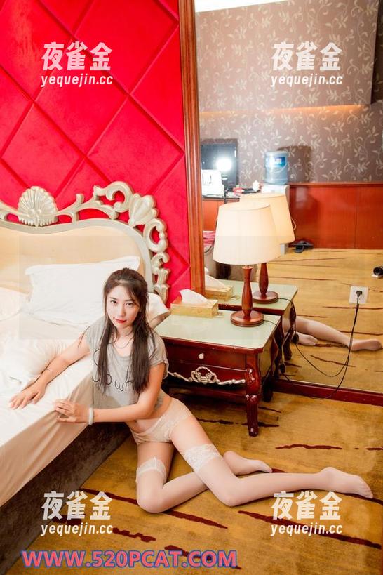 轰趴猫 - 纯白资源下，可乐Vicky的写真真让我想起了洁白无瑕的---哦，快说不出口了。